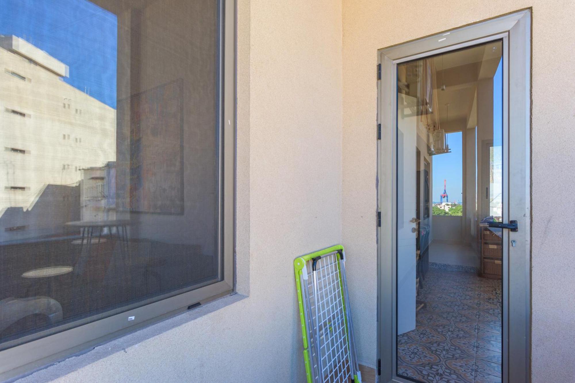 961 Station In Mar Mikhael Apartment