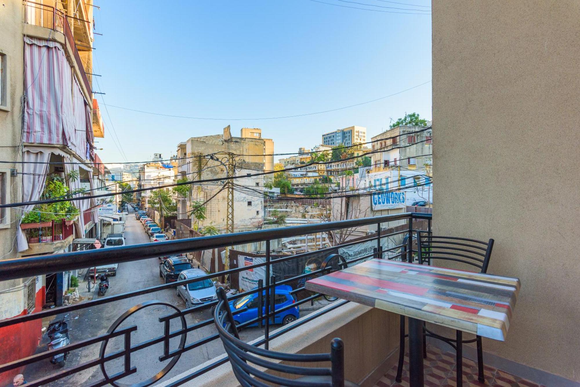 Apartment 961 Station In Mar Mikhael