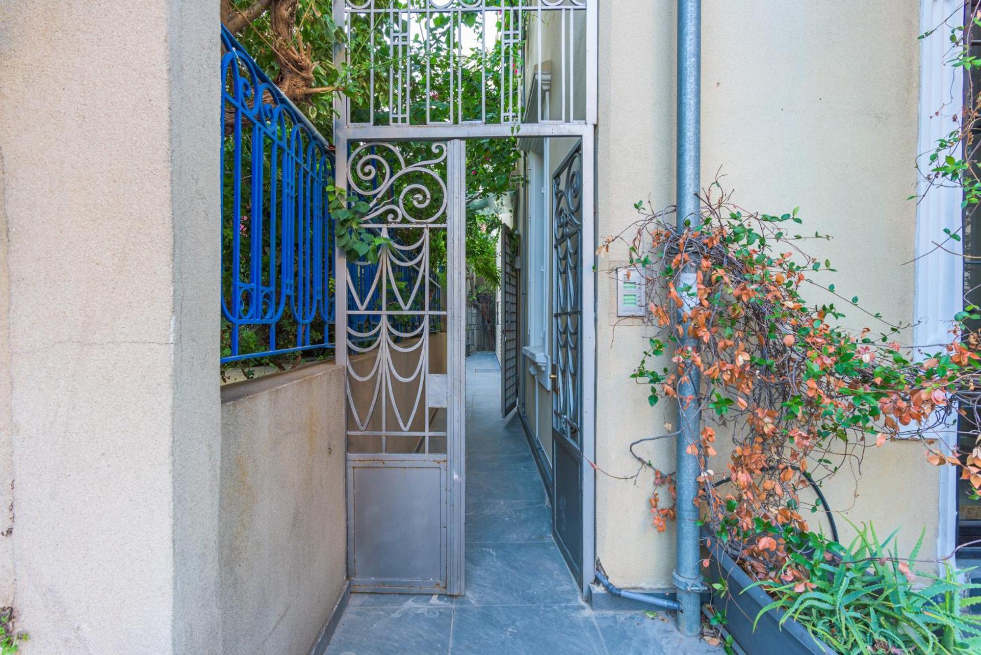 961 Station In Mar Mikhael Apartment *